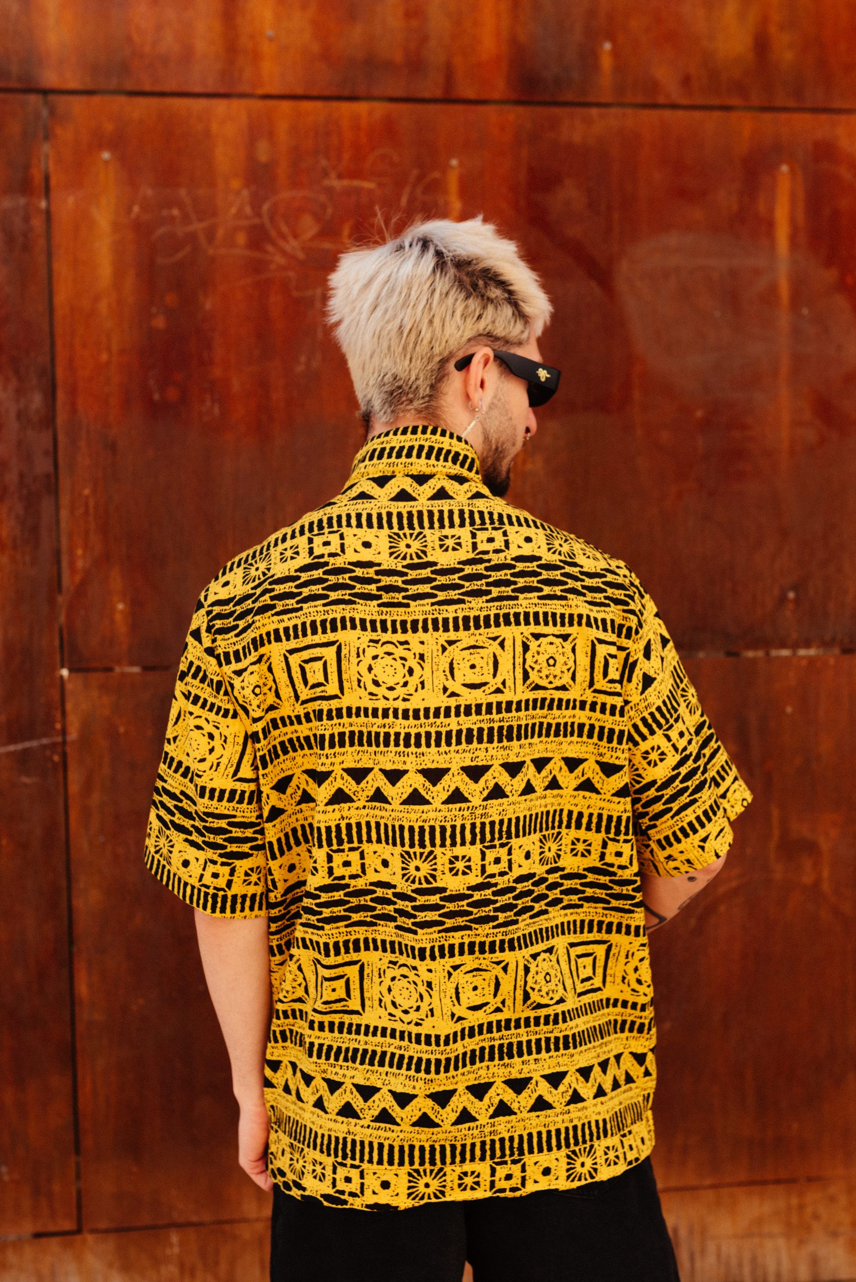 Camisa ▼ TRIBAL