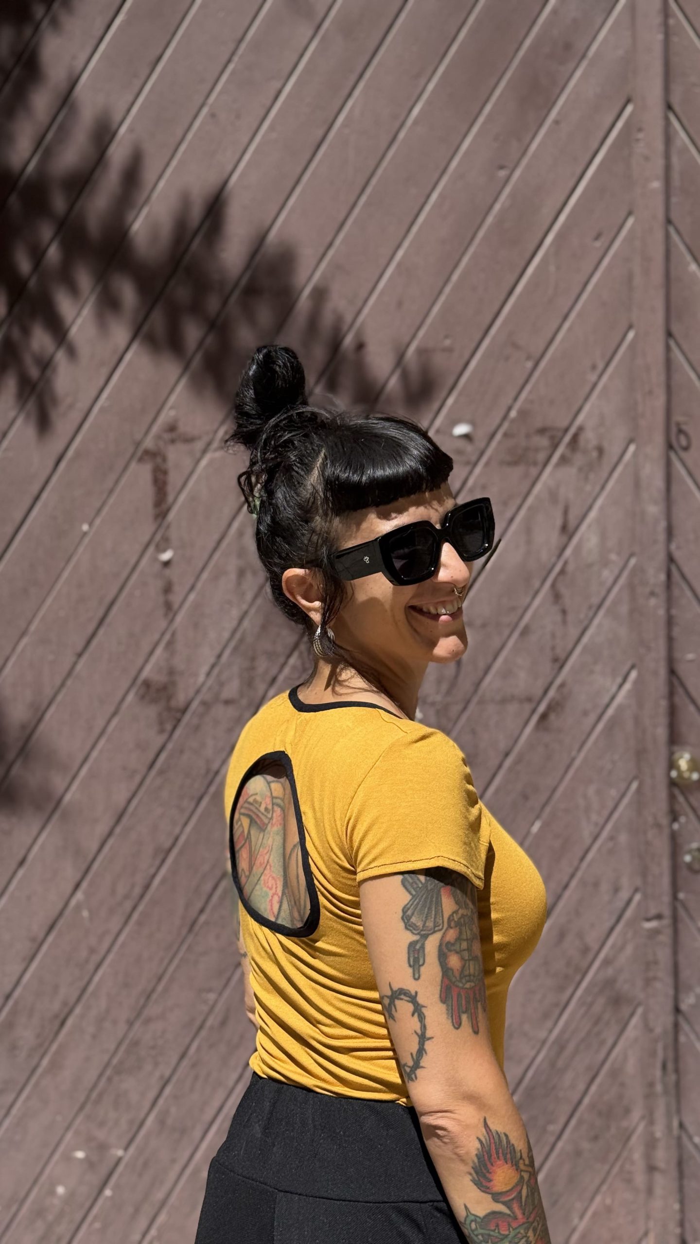 CAMISETA BASICA ▼ MOSTAZA